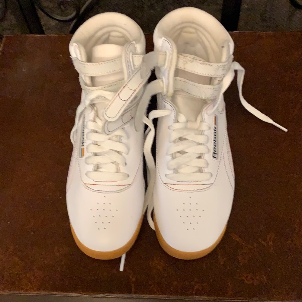 Brand new Reebok sneakers without tags